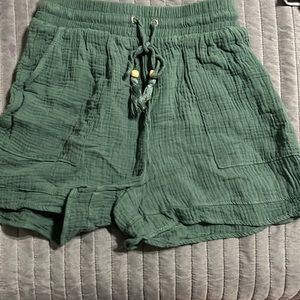 Women’s shorts